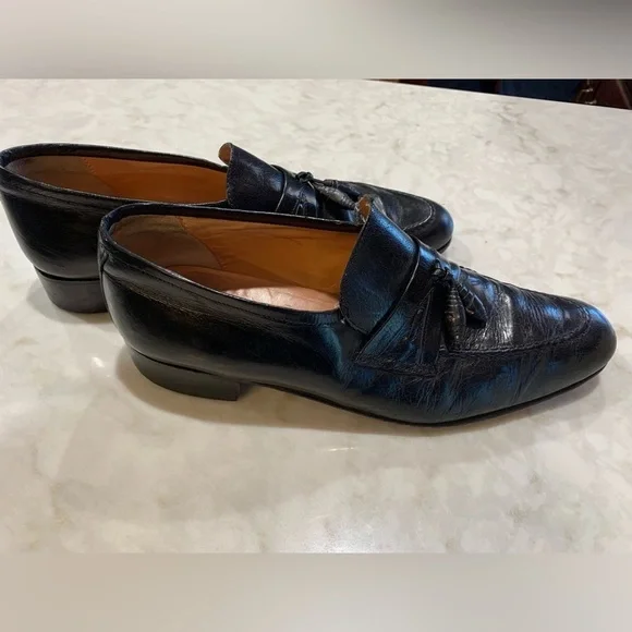 Vintage Black Leather Tassel Slip On Loafers Dress Shoes Sz 9.5 - Picture 2 of 7